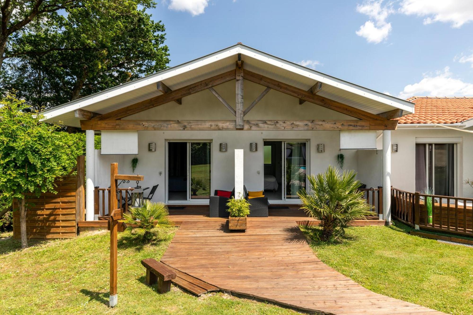 Chambres D'Hotes - Le Petit Bali Saint-Pandelon Exterior photo